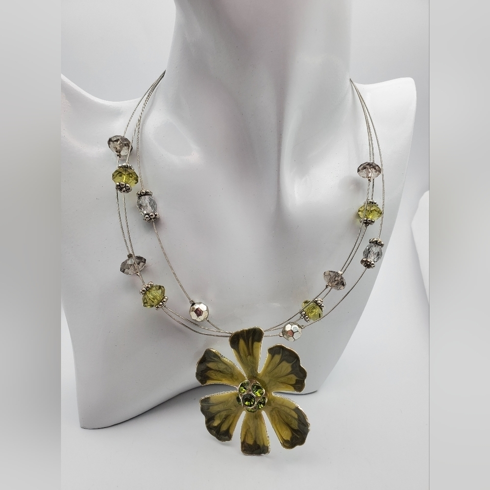 Vintage crystal floating flower‎ necklace N1224
